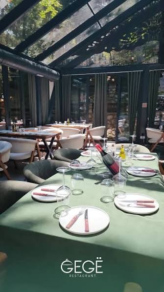 Tavolina të shtruara, Gegë Restaurant